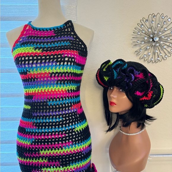 Handmade Colorful Crochet Cover Up and ruffled bucket hat. Size small - Picture 4 of 7